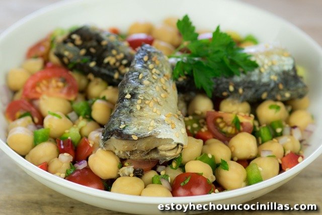 Chickpeas, Sardines and Peppers Salad Recipe