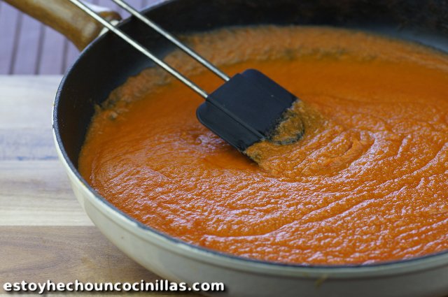 Spanish Tomato Sauce Recipe (Tomato Frito)